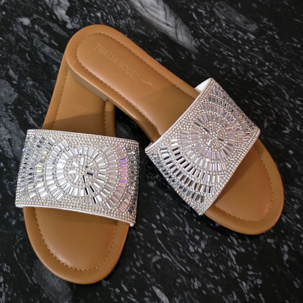 BRAND NEW THALIA SODI RHINESTONE EMBELLISHEDE WOMEN'S SLIDER